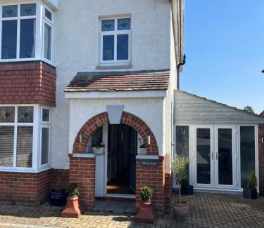 Langport Apartment | Westerleigh Annexe - Self-contained accommodation