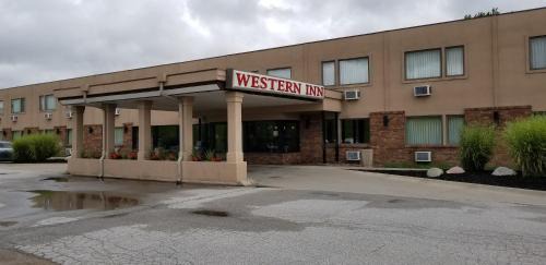 Council Bluffs Hotel | Western Inn
