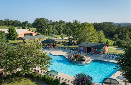 Branson Villa | Westgate Branson Woods 1BR Grand Elite Villa w/Sofa Bed, sleeps 4, Full Kitchen