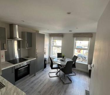 Bogside Apartment | Westland Suites - Stylish, Modern, Elegant, Central Apartments
