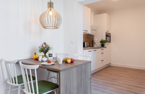 Ostseebad Kuhlungsborn Apartment | Westside Arthotel Apartment 209 - Apartment 209