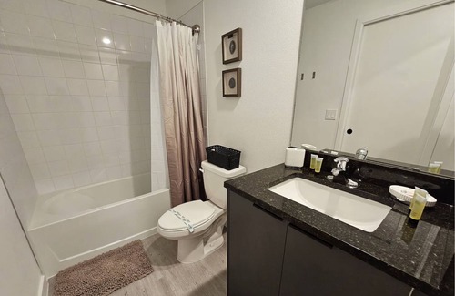 Lindfields House | Westside New Townhome at The Hub 15 min from Disney