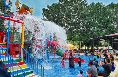 Malacca City Apartment | Wet Amusement Water Themepark Melaka Family Suite By YGM