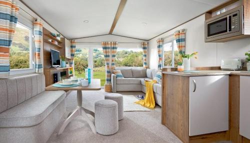 Aberaeron House | WH - Smugglers Cove 04
