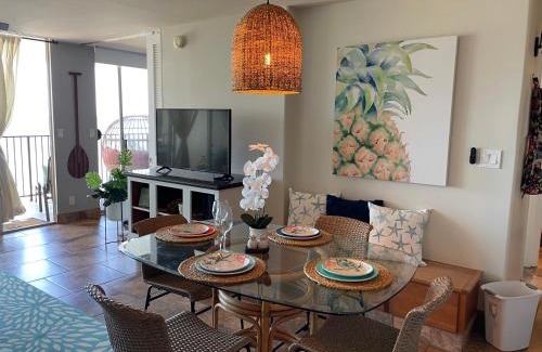 Kahana Apartment | Whale Watching from the Lanai - Oceanfront Condo in West Maui