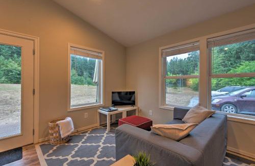 Langley House | Whidbey Island Cottage - 3 Mi to Whale Watch!
