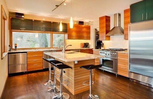 Greenbank House | Whidbey's Finest Luxury Beachfront Compound- no-bank sandy westside beach