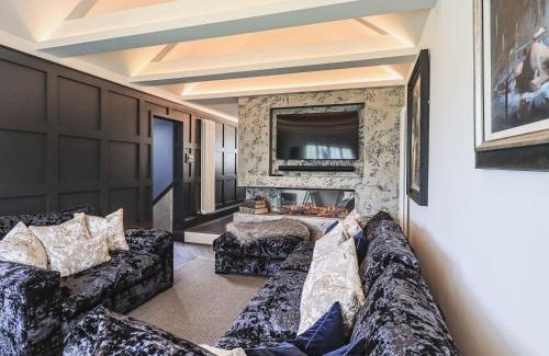 Berrier House | Whisk Away Cottage