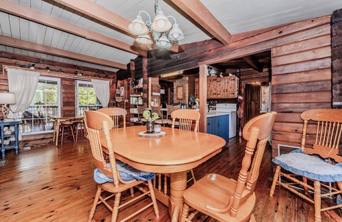 Northern Bruce Peninsula Cottage | Whisk You Away: Bruce Retreat with Pool, Pet Friendly
