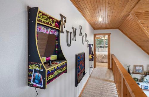 Reeds Spring House | Whispering Creek - In the Heart of Ozarks Near Downtown