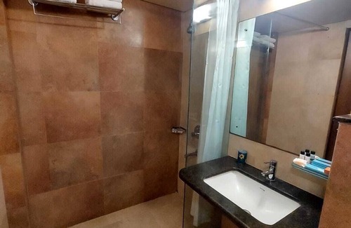 Vidhyadhar Nagar Hotel | Whispering Palms Jaipur