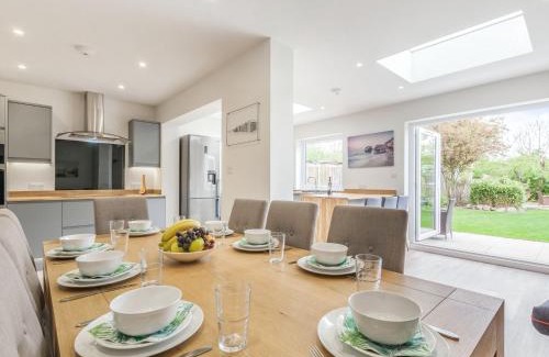 Whitstable House | Whit's End House