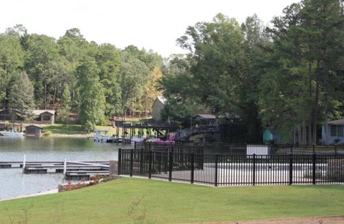 Tallassee House | White Bay House - New- Lake Martin - Pontoon available
