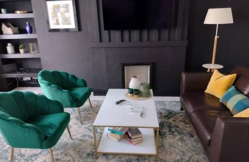 Sligo Apartment | White Birds Townhouse in Sligo Town Center
