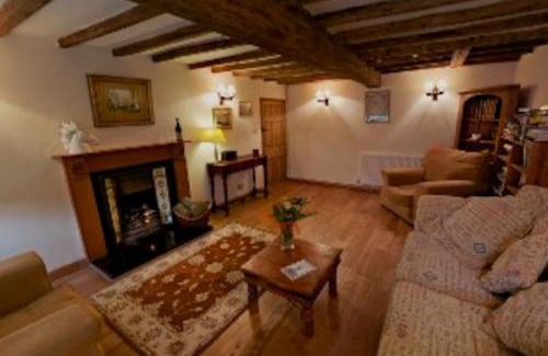 Blackwell in the Peak House | White Horse Cottage with Sauna