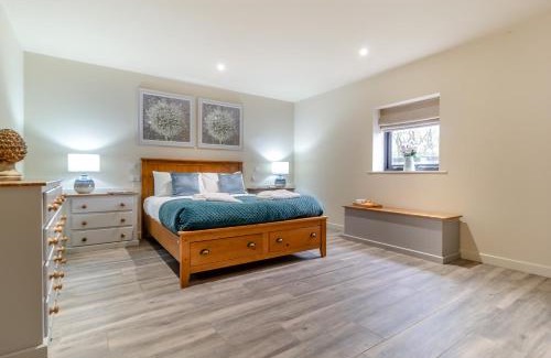 Halesworth House | White House Lodges - Wagtail