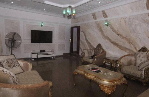 Benin City House | White House Service Apartment