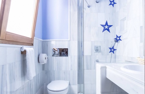 San Pedro Hotel | White Nest