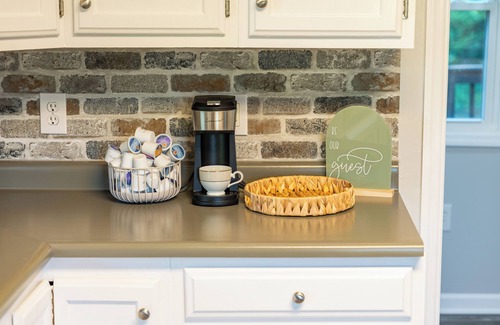 Buford House | White Oak Cottage Sleeps 4