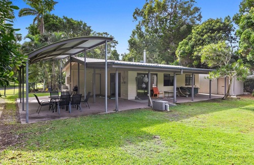 White Patch House | White Patch On The Water!