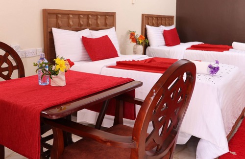 Mtwapa Hotel | White Peacock Resort