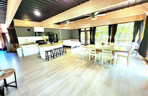 Flippin Cabin | White River Lodge # 2
