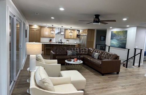Cotter House | White River Retreat