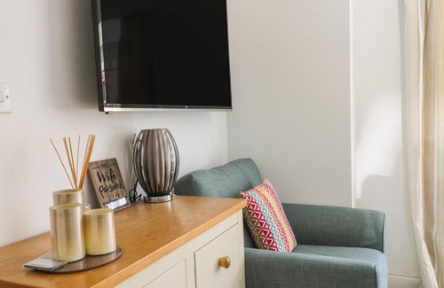 Filey House | White Rose Cottage
