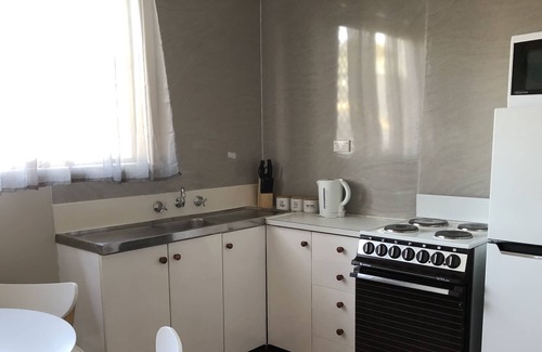 Lancelin Apartment | White Sands is your home away from home, ideal location close to all amenities