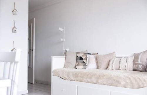 Bray-Dunes Apartment | White & Sea, Face à la mer