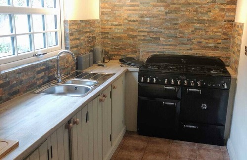 St Neots House | Whitehouse Cottage - Great Paxton
