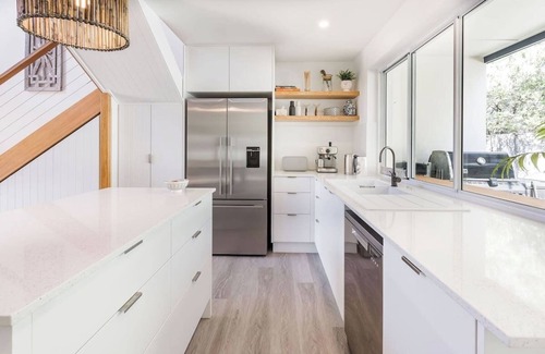 Quindalup Villa | Whitesands BEACH VILLA | walk the beach, swim in the Bay ​| Margaret River Prope