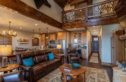 Elk Park House | Whitetail Ridge Lodge at Eagles Nest