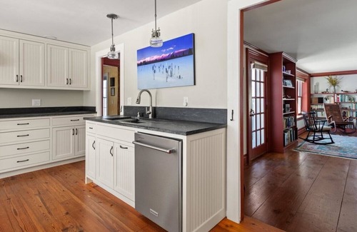Addison Other | Whitford House Historic Retreat, sweeping views