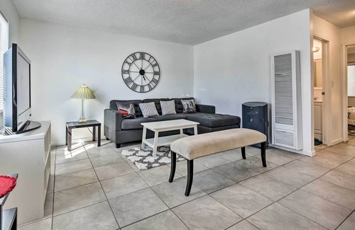 Whittier House | Whittier Home: Shared Courtyard, Near Hiking!