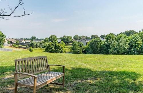 Clarksville House | Whole Home 1335 Whitt Ln