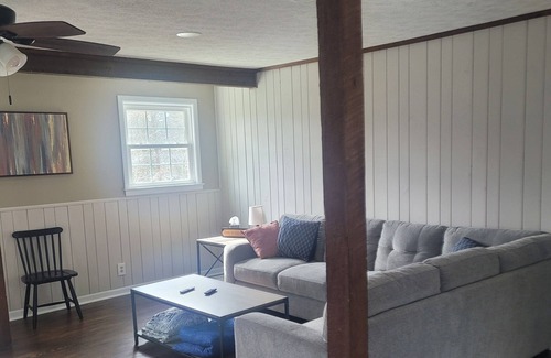 Seymour House | Whole Home With Tons of Space