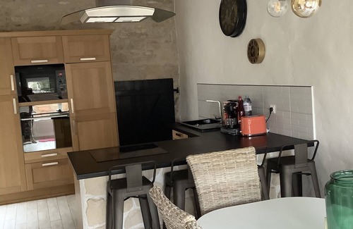 Juziers House | Whole house 4 * of 240 m2 near Paris, balneo, equipped garden, wifi