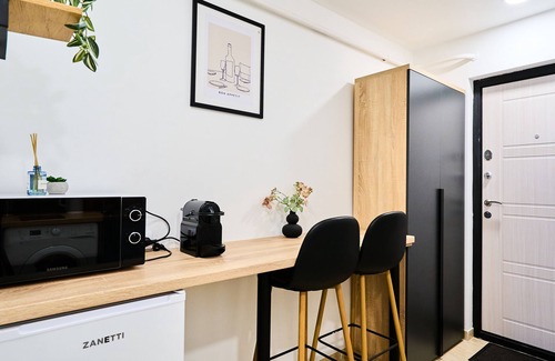 Chisinau Apartment | WiFi Studio Near Airport & Attractions