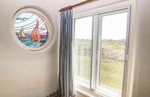 Caergeiliog Cottage | Wig Carna