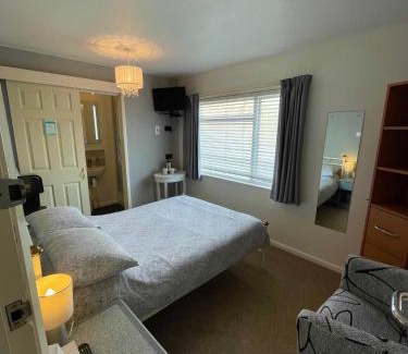 Sandown Hotel | Wight orchid island Hotel