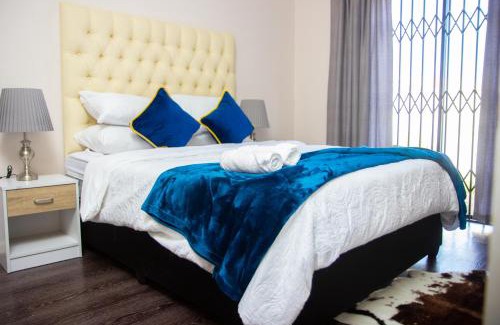 Bloubergstrand Villa | Wilcre's blouberg home
