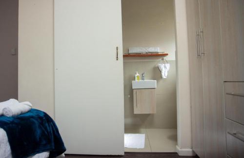 Bloubergstrand Villa | Wilcre's blouberg home