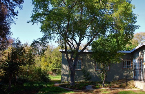 Krugersdorp House | Wild Olive Cottage for 2 People in Wonderful Garden!