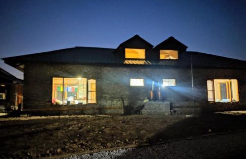 Jogindarnagar House | Wild orchid trail cottages