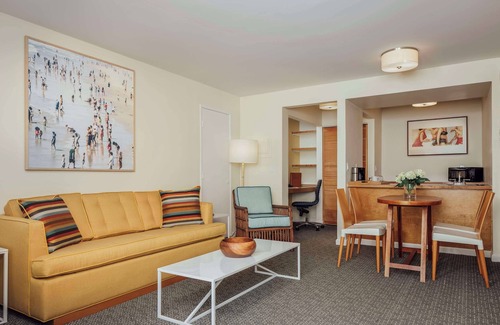Sunnyvale Hotel | Wild Palms, a JdV by Hyatt Hotel