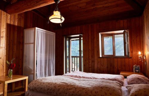 Russo House | Wild Valley Tiny Escape