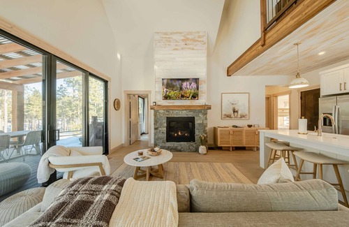 Eureka House | Wilderness Club Nest – Private Hot Tub | Forest View