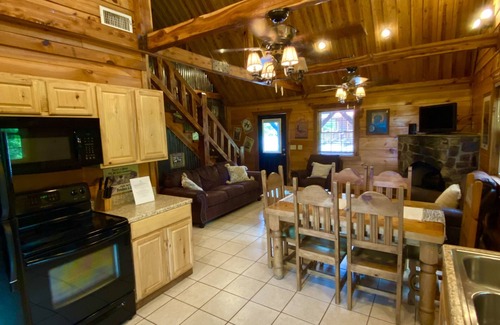 Mena Cabin | Wilderness