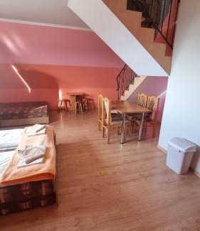 Czerwienne House | Willa u Skrajnioka